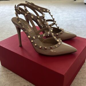 Valentino Garavani Rockstud Patent Leather Ankle-Strap Pumps